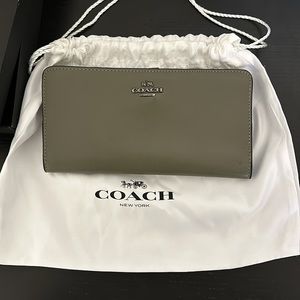 Coach skinny wallet in army green